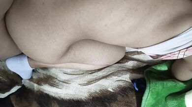 زملات ???? عليا صاحبت مراتي دخلات عليا وانا تندوش وهي تعرا عليا ????????