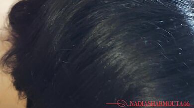 بنام مع صاحبو وهو نائم فالغرفة جنبنا سكس شرموطة خاينا مع عنتيل صحاب زوجها????????????