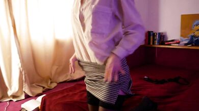 Indpakket i et tæppe, og han kneppede mig hårdt, indtil jeg var færdig