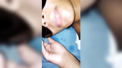 Stepfather teaching stepdaughter how to make deepthroat and drink piss for the first time