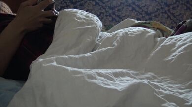 Persian Stepmom Gets Cumshot صدای این دختر ایرانی آب آدمو میاره