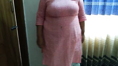 زوجة مثير المصرية تريد اللعنة من ربيب - Sexy Stepmom Shacking Her Big Tits & Huge Ass