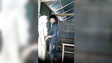 Sexy Boyfriend Girlfriend Sex In Private School - Nilah Summers