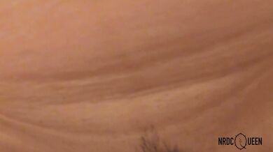 Beautiful madura mostra seus peitos flácidos neste vídeo caseiro