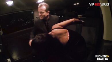 Bubble Butt Slut Nata Lee Intense Fuck with Driver In The Backseat - VIP SEX VAULT