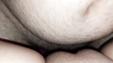 منشی کس تپل به رییسش میگه چه خوب کسمو میگایی(پر از حرفای سکسی و آه و ناله)