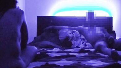 زاهية حوا فدروة ???? ليلة كاملة حوا مع قحبة حوي تتشبه????