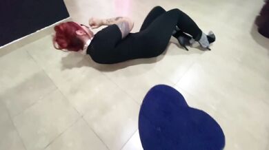 She Disguises As A Kitten For A Halloween Party And Her Friend Fucks Her - Halloween Special