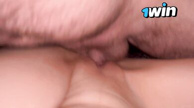 وقتی من تو یه اتاق دیگه داشتم میدادم بعد رفتم پیش مینوتابستونی که با سکس های متنوع گذشت