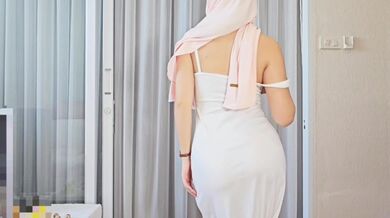 Stunning Hijab Try-On: Modern Dresses with a Twist.