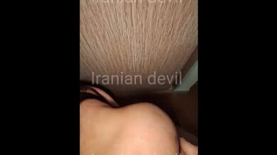 Sex with Iranian horny girl in valentine شوهرم وقتی خونه نبود کادوی ولنتاین دوست پسرمو دادم ایرانی