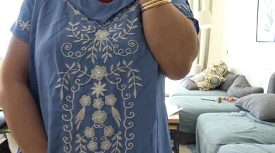 Pute tunisienne mature au gros seins negocie les tarifs pour la baise