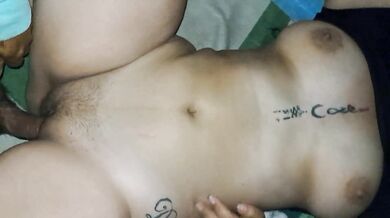 استيقظت أفضل صديق لي واخترقت مؤخرتها/ sexo marocaine