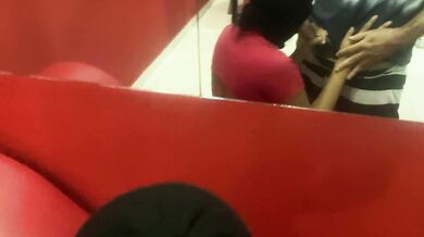 بالاخره با همسایه فاحشه ام رابطه جنسی گرفتم به او گفتم با من بیشتر خوش می گذرانی تا با شوهرت????