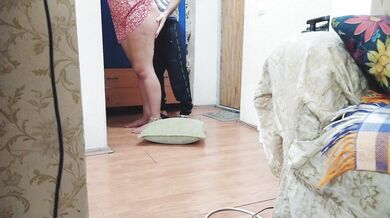 Because she couldn't pay the courier, she licked his dick and gave her ass and pussy instead