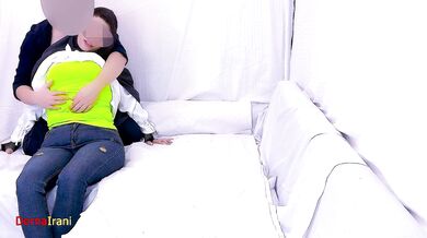 پدرشاگردم به بهونه درس اومد باهام صحبت کنه. که فهمیدم کار دیگه ای باهام داره. پر از مکالمه irani