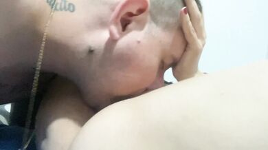 سکس داغ در حمام با ماساژور????