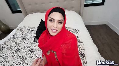 The One that Got Away! Hijab Sex with Sophia Leona