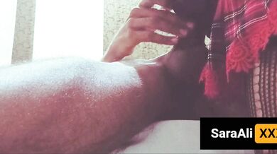 Indian College Girl ne apne Boyfriend Ke dost ke Mote Lambe Lund se chut fadwai ( Huge Cock Fuck )