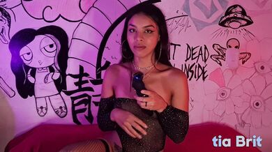 Por que voce deve dar um vibrador pra sua mulher? TiaBrit explica