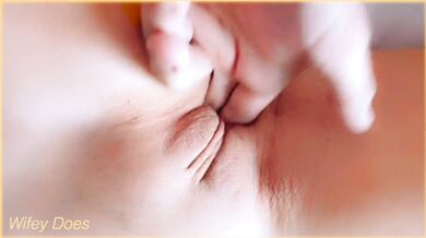 Getting my PUSSY fingered by Hubby is HOT!