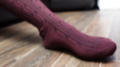 Schoolgirl Show Feet in Knee Socks and Change Dress knee socks Nylon Pantyhose foot fetish